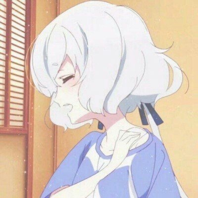 男子发现扔烟头处不长草决定戒烟